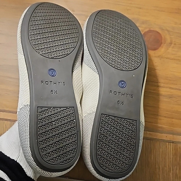 Rothys Rare Round Toe Flats in Sea Glass Grey - Picture 3 of 8